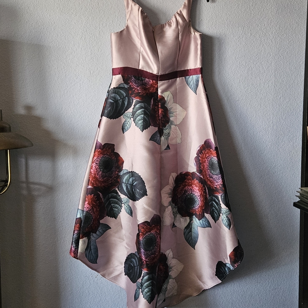 Chi Chi London Dip Hem